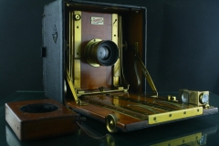 18312---极品百年英国Sanderson木质6寸一机两镜大画幅