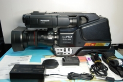 99新Panasonic/松下 HC-MDH2GK 全高清专业摄像机 婚庆视频录像机